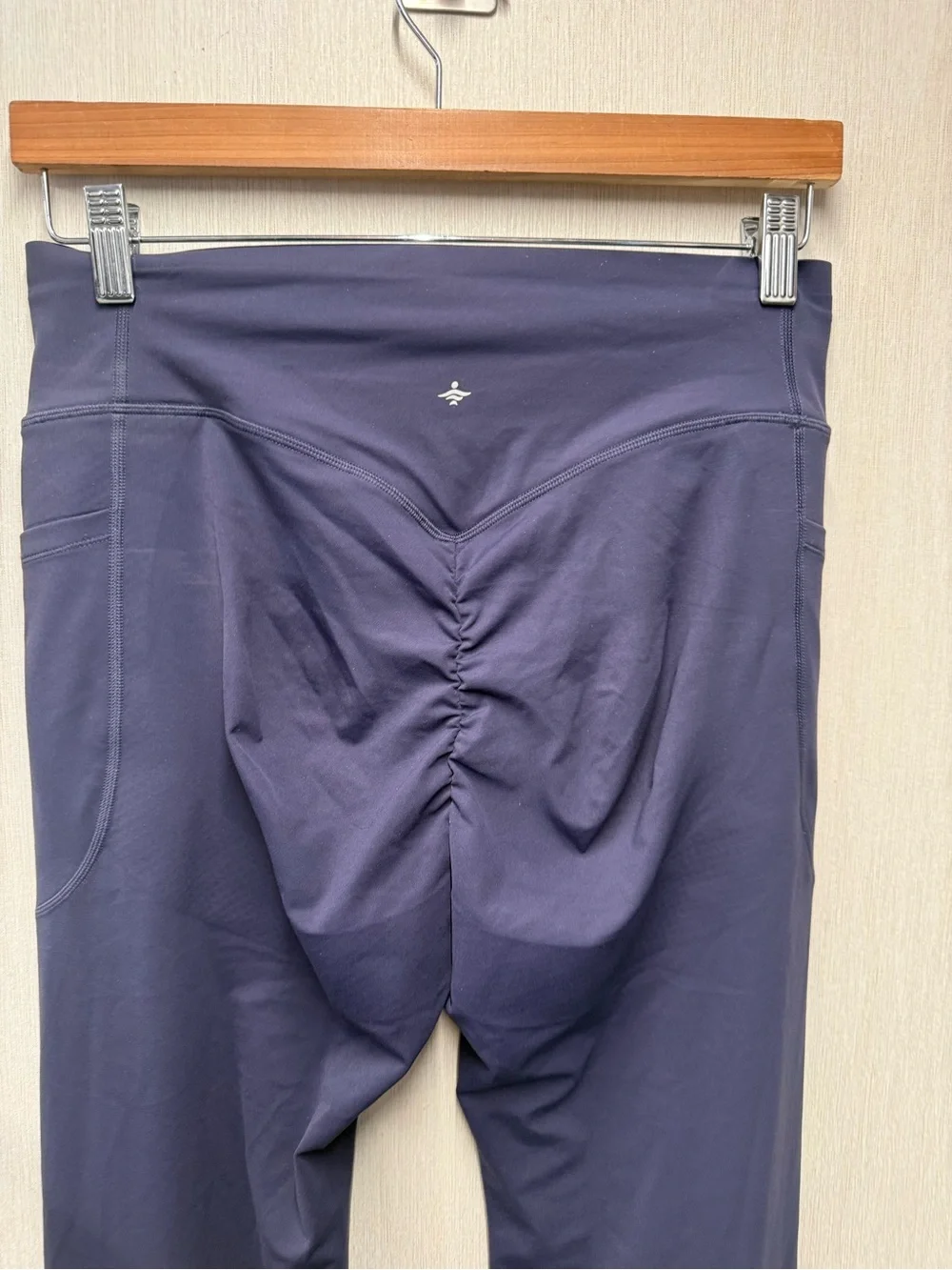 NWOT Halara UltraSculpt Navy Scrunch Butt Flare Yoga Leggings, Size L UltraTall